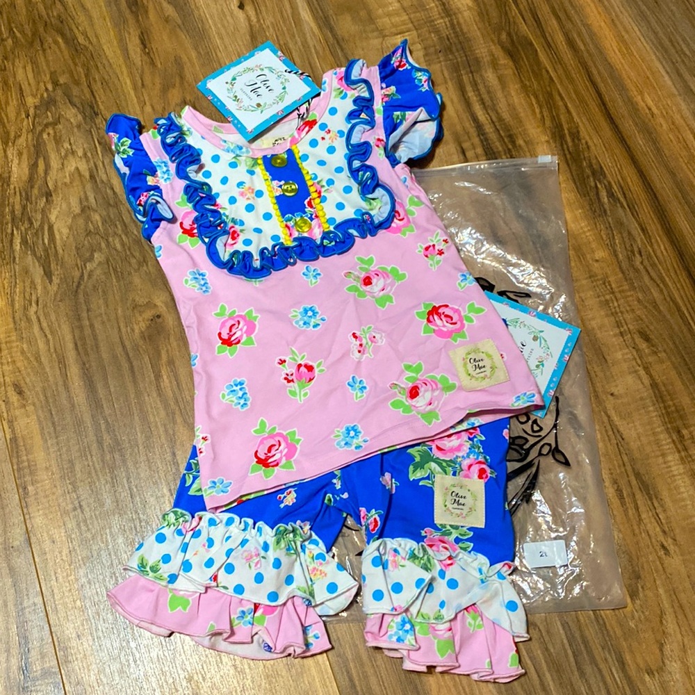 OliveMae NWT Ashlyn Playset 2t